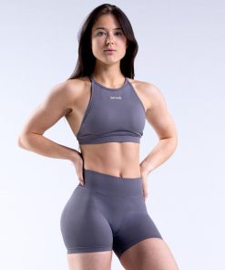 Dynamic High Neck Backless Sports Bra