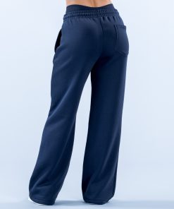 Alternative view of Signature Wide Leg Jogger